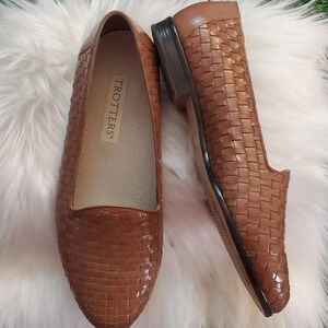 Trotters Womens Liz Leather Upper Loafers Cognac Basketweave  Size 8 1/2 WW
